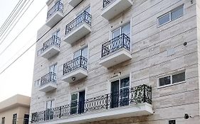 Hotel Grand Pakeeza